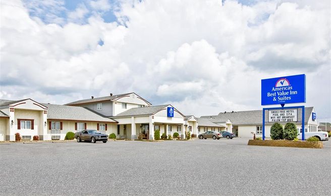 Americas Best Value Inn & Suites Exterior