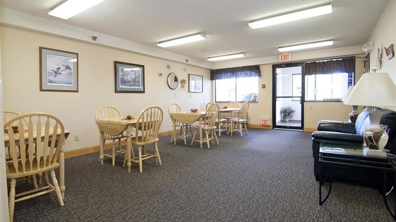 <b>Americas Best Value Inn Lobby</b>. Images powered by <a href="https://iceportal.shijigroup.com/" title="IcePortal" target="_blank">IcePortal</a>.