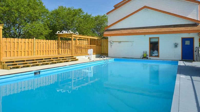 <b>Americas Best Value Inn Branson Pool</b>. Images powered by <a href="https://iceportal.shijigroup.com/" title="IcePortal" target="_blank">IcePortal</a>.
