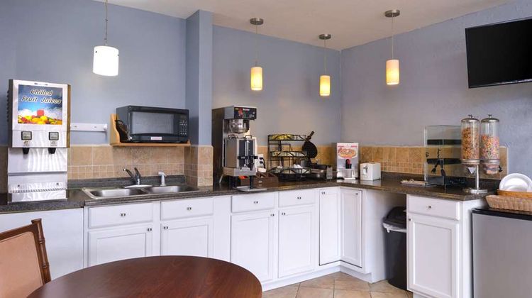Americas Best Value Inn Branson Restaurant