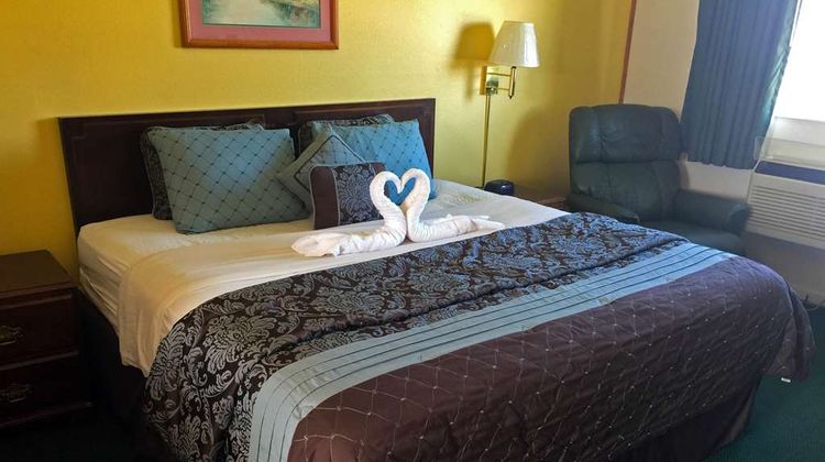 Americas Best Value inn Macon Room