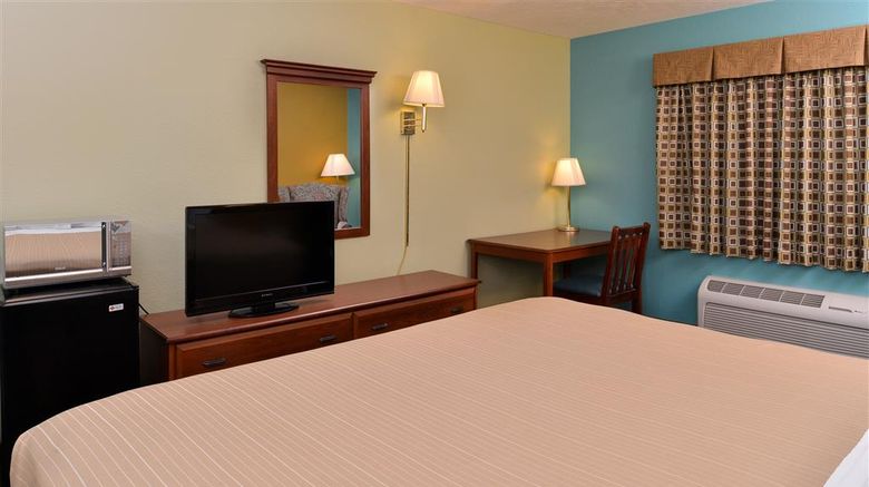 <b>Americas Best Value Inn Room</b>. Images powered by <a href="https://iceportal.shijigroup.com/" title="IcePortal" target="_blank">IcePortal</a>.
