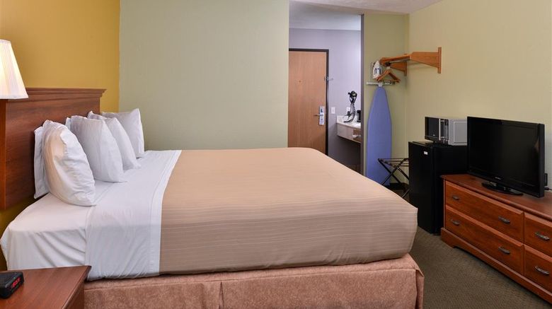 <b>Americas Best Value Inn Room</b>. Images powered by <a href="https://iceportal.shijigroup.com/" title="IcePortal" target="_blank">IcePortal</a>.