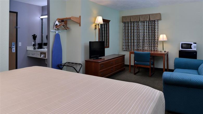 <b>Americas Best Value Inn Room</b>. Images powered by <a href="https://iceportal.shijigroup.com/" title="IcePortal" target="_blank">IcePortal</a>.