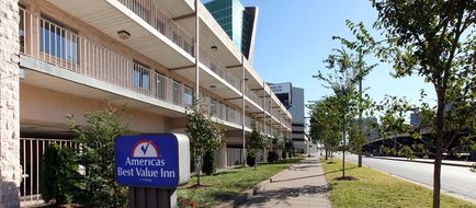 Americas Best Value Inn St Louis Dwntown Exterior