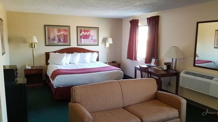 Americas Best Value Inn-St Louis /South Suite
