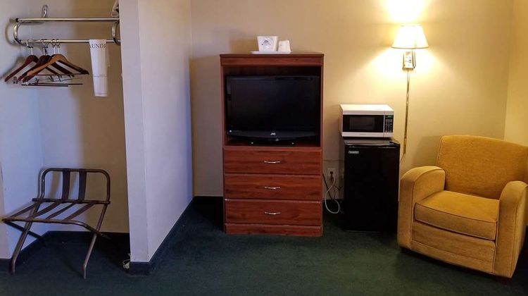Americas Best Value Inn-St Louis /South Room