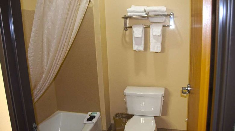 <b>Americas Best Value Inn St. Robert Room</b>. Images powered by <a href="https://iceportal.shijigroup.com/" title="IcePortal" target="_blank">IcePortal</a>.