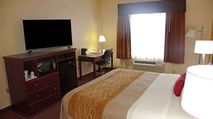 Americas Best Value Inn St. Robert Room