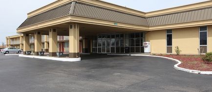 Americas Best Value Inn & Suites Exterior