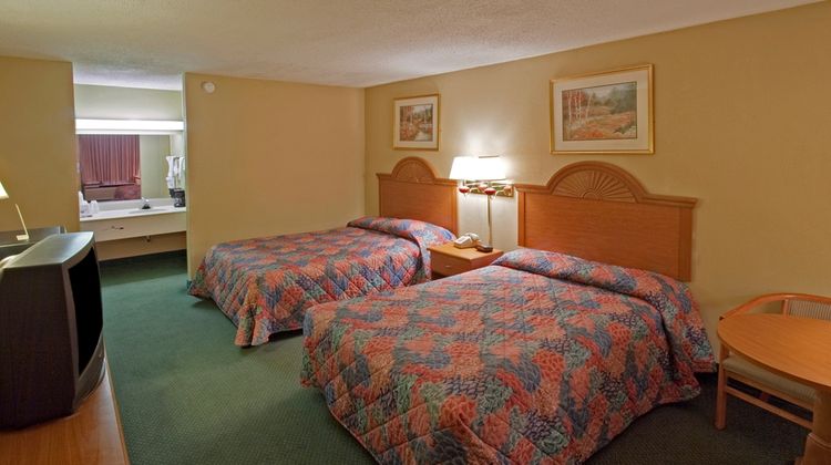 Americas Best Value Inn Room
