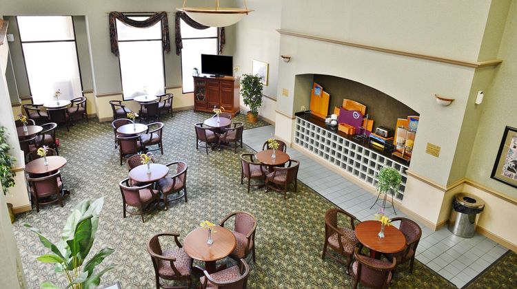 Americas Best Value Inn-Tunica Resort Lobby