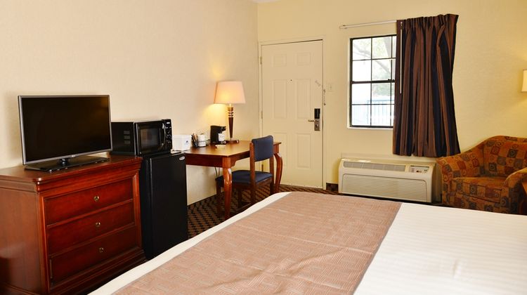 Americas Best Value Inn-Tunica Resort Room