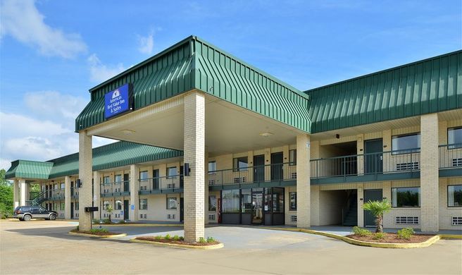 Americas Best Value Inn & Suites, Winona Exterior
