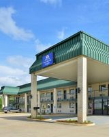 Americas Best Value Inn & Suites, Winona