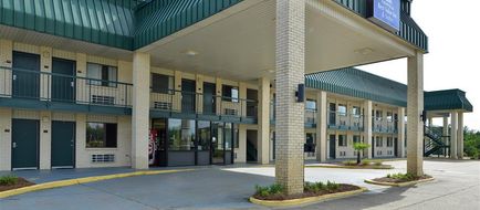 Americas Best Value Inn & Suites, Winona Exterior
