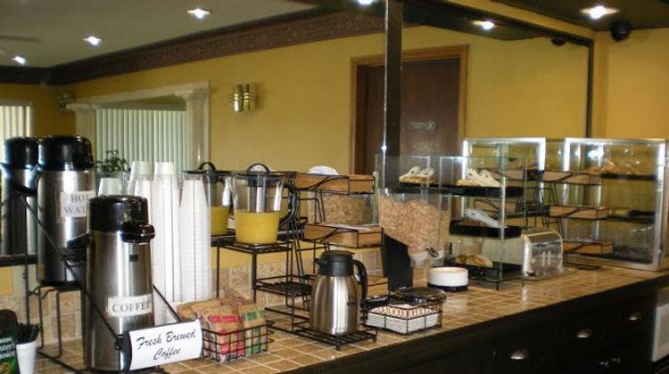 Americas Best Value Inn & Suites, Winona Other