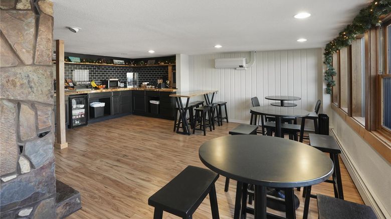 <b>Americas Best Value Port Polson Inn Restaurant</b>. Images powered by <a href="https://iceportal.shijigroup.com/" title="IcePortal" target="_blank">IcePortal</a>.