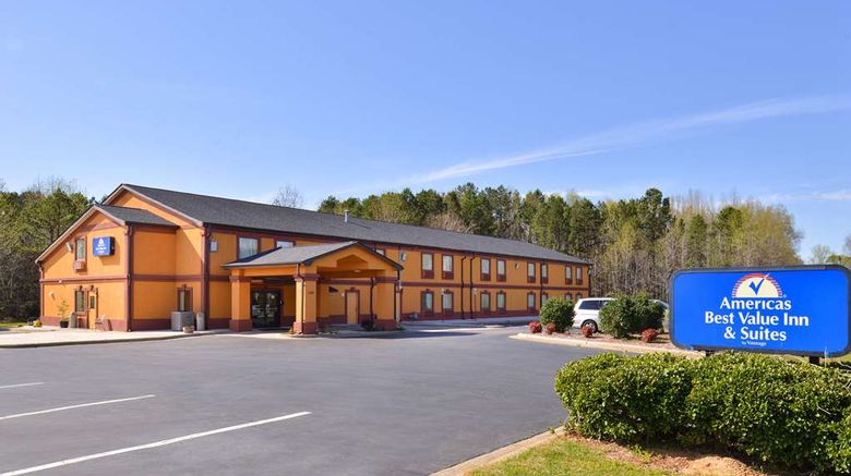 <b>Americas Best Value Inn & Suites Exterior</b>. Images powered by <a href="https://iceportal.shijigroup.com/" title="IcePortal" target="_blank">IcePortal</a>.