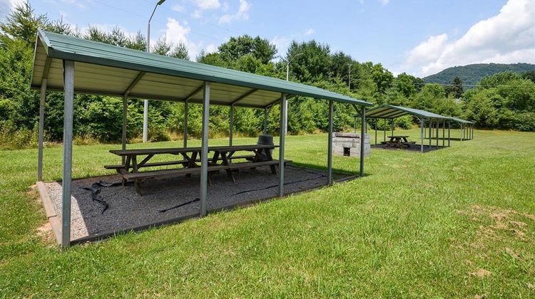 Americas Best Value Inn, Canton Recreation