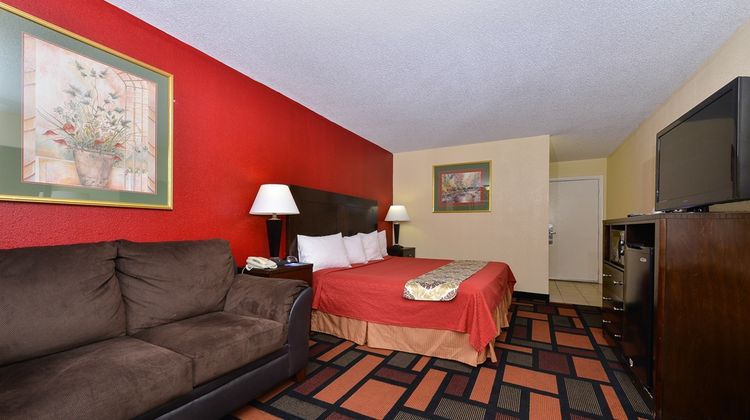 Americas Best Value Inn, Canton Room