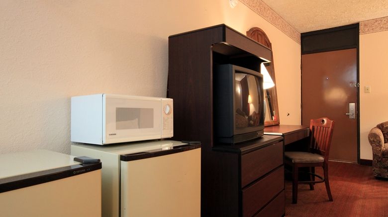<b>Americas Best Value Inn North Capital Room</b>. Images powered by <a href="https://iceportal.shijigroup.com/" title="IcePortal" target="_blank">IcePortal</a>.