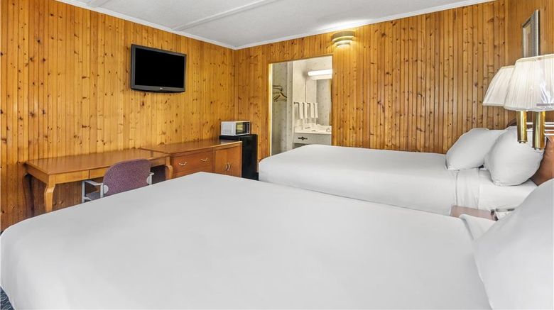 <b>Americas Best Value Inn Room</b>. Images powered by <a href="https://iceportal.shijigroup.com/" title="IcePortal" target="_blank">IcePortal</a>.