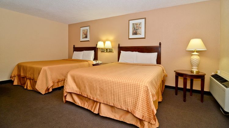 Americas Best Value Inn Room