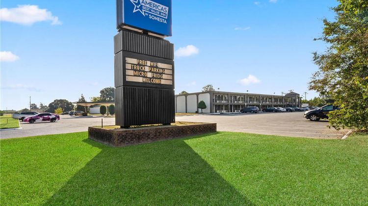 Americas Best Value Inn Wilson Exterior