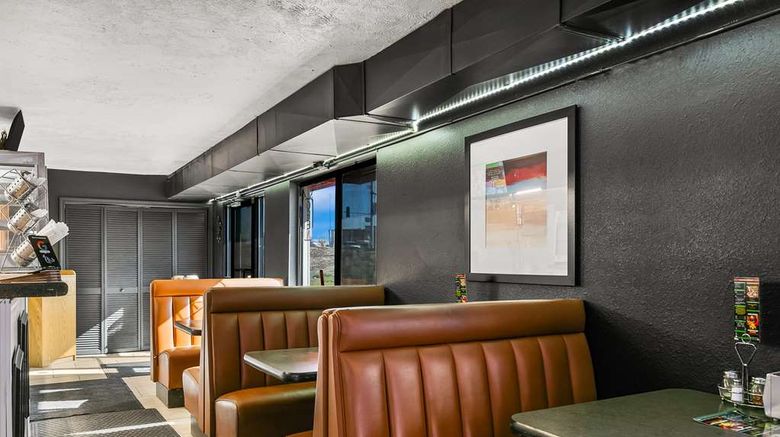 <b>Americas Best Value Inn Lincoln Airport Restaurant</b>. Images powered by <a href="https://iceportal.shijigroup.com/" title="IcePortal" target="_blank">IcePortal</a>.