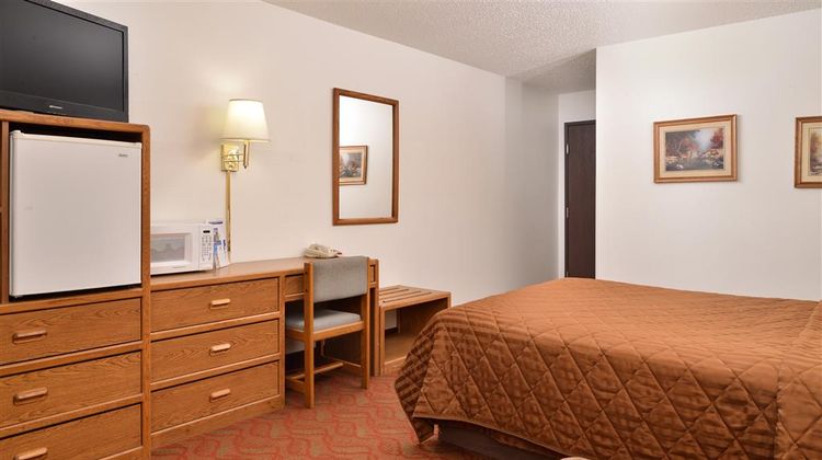 Americas Best Value Inn Sidney Room