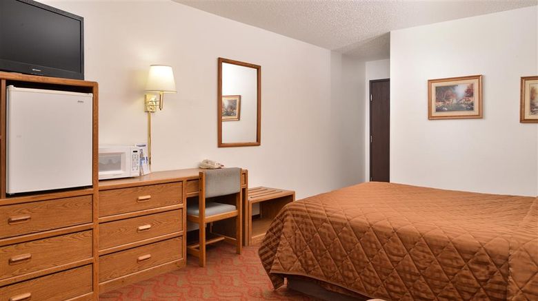 <b>Americas Best Value Inn Sidney Room</b>. Images powered by <a href="https://iceportal.shijigroup.com/" title="IcePortal" target="_blank">IcePortal</a>.