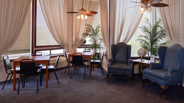 <b>Americas Best Value Inn Lobby</b>. Images powered by <a href="https://iceportal.shijigroup.com/" title="IcePortal" target="_blank">IcePortal</a>.