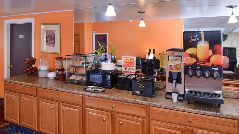 <b>Americas Best Value Inn Restaurant</b>. Images powered by <a href=https://www.travelagewest.com/Hotels/Geneva-NY/
