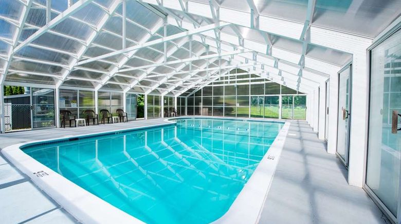<b>Adirondack Retreat Inn & Suites Pool</b>. Images powered by <a href="https://iceportal.shijigroup.com/" title="IcePortal" target="_blank">IcePortal</a>.