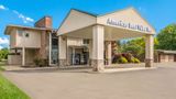 <b>Americas Best Value Inn Exterior</b>. Images powered by <a href="https://iceportal.shijigroup.com/" title="IcePortal" target="_blank">IcePortal</a>.