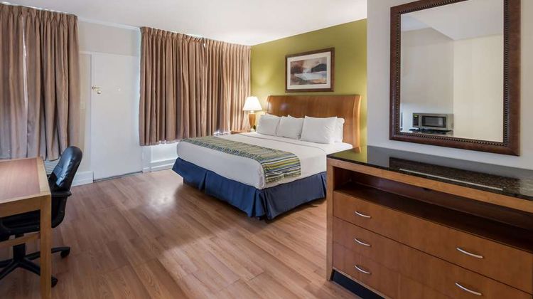 Americas Best Value Inn Room