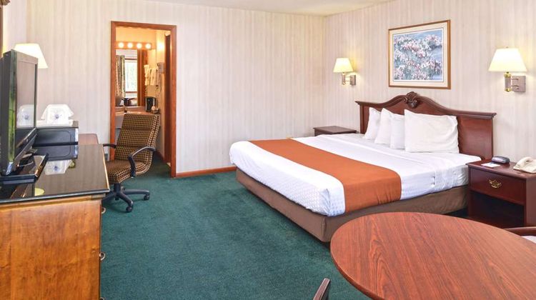 Americas Best Value Inn Plattsburgh Room