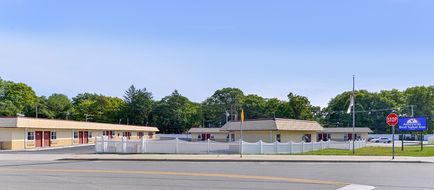 Americas Best Value Inn Exterior