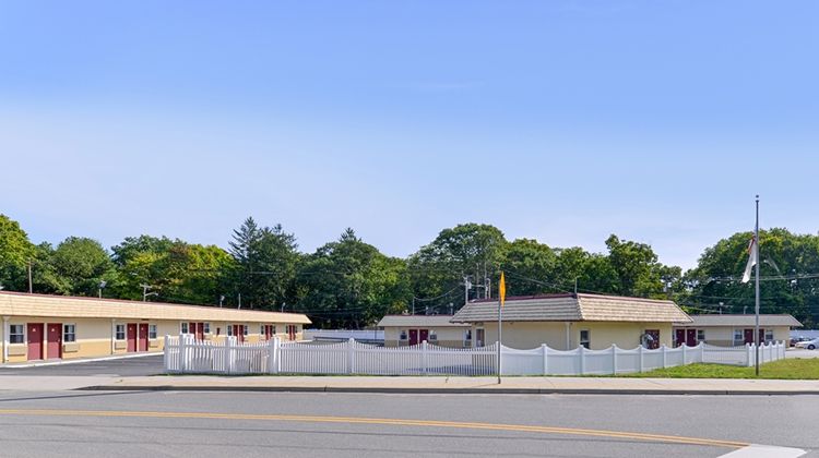 Americas Best Value Inn Exterior