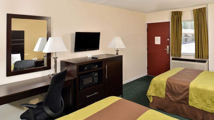 Americas Best Value Inn Room