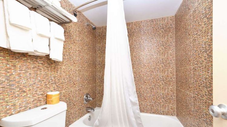 Americas Best Value Inn Room