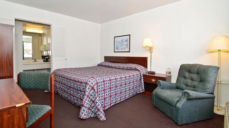 <b>Americas Best Value Inn Room</b>. Images powered by <a href="https://iceportal.shijigroup.com/" title="IcePortal" target="_blank">IcePortal</a>.