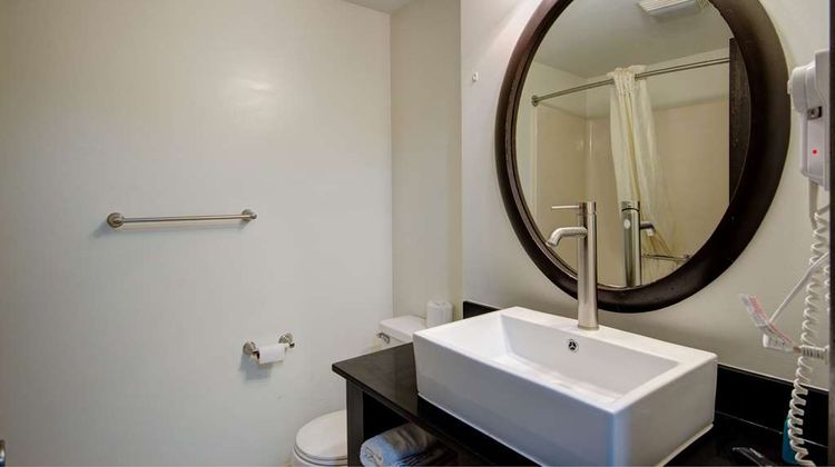 Americas Best Value Inn-Heath/Newark Room