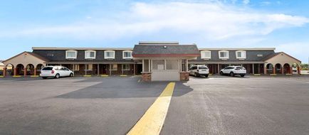 Americas Best Value Inn Exterior