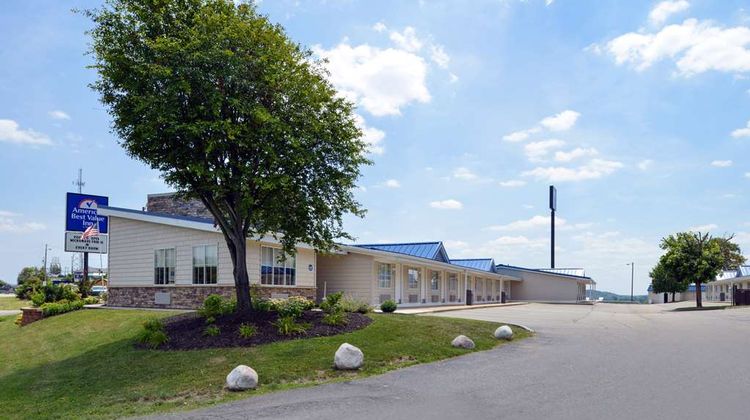 Americas Best Value Inn Exterior