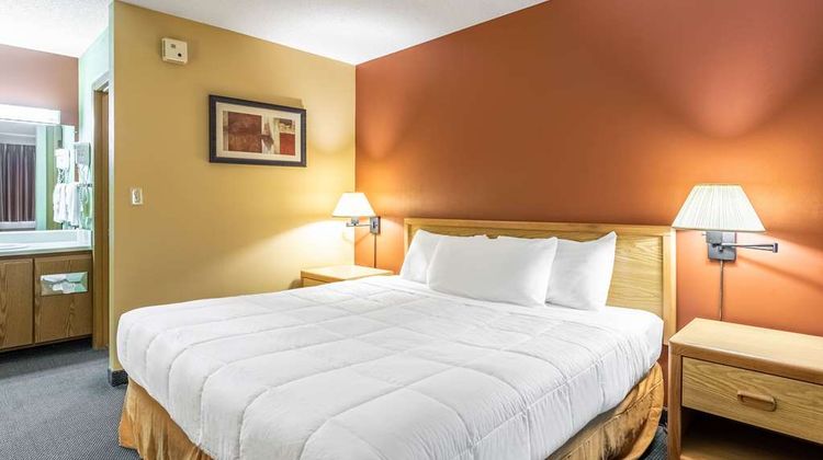 Americas Best Value Inn St Marys Room