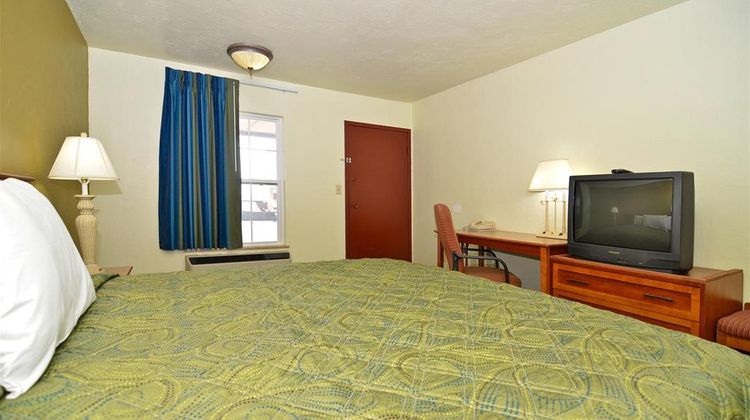 Americas Best Value Inn of Pauls Valley Room