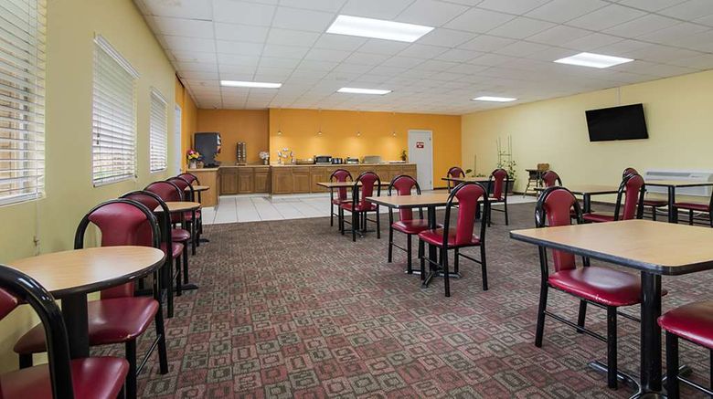 <b>Americas Best Value Inn - Tulsa West (I- Restaurant</b>. Images powered by <a href="https://iceportal.shijigroup.com/" title="IcePortal" target="_blank">IcePortal</a>.
