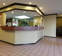 Americas Best Value Inn & Suites-Yukon Lobby